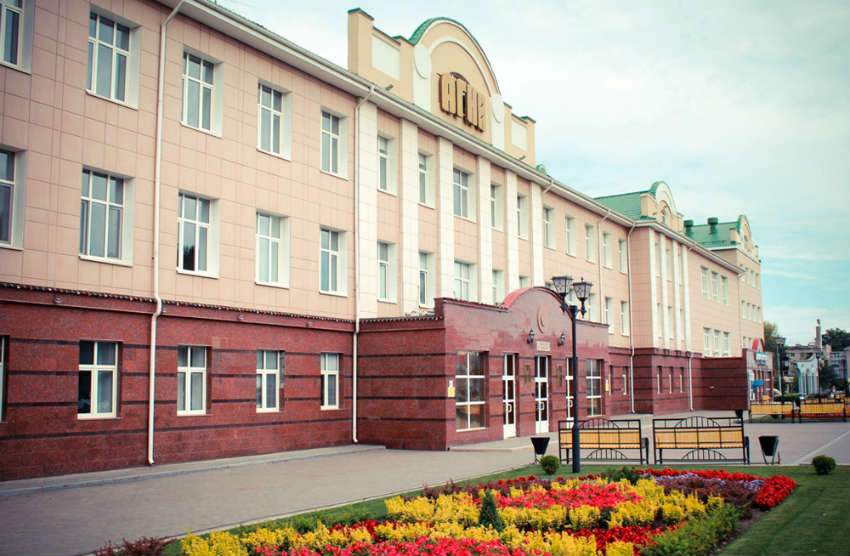 Обзор институтов нефтяной промышленности