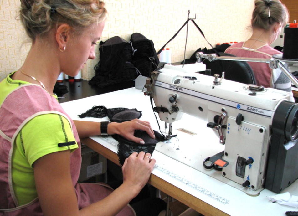 Производство нижнего белья: популярные модели, оборудование и реклама