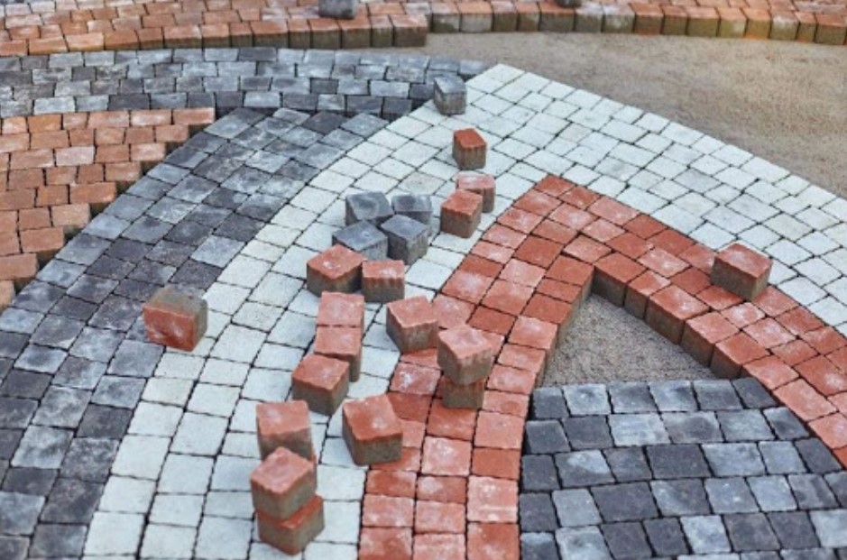 Открытие цеха по производству брусчатки