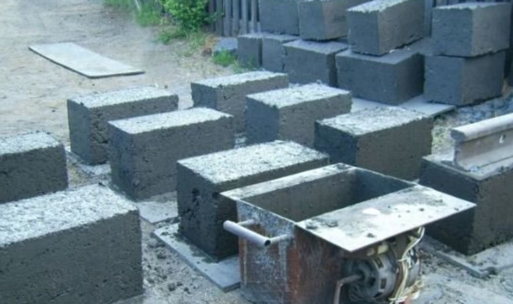 Изготовление керамзитобетонных блоков