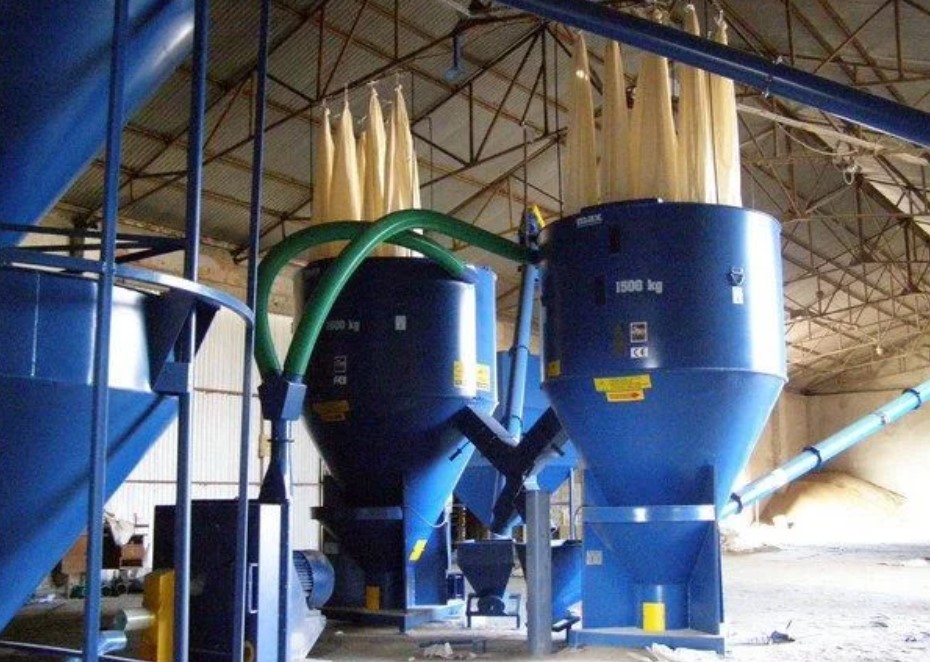 Мини комбикормовый завод