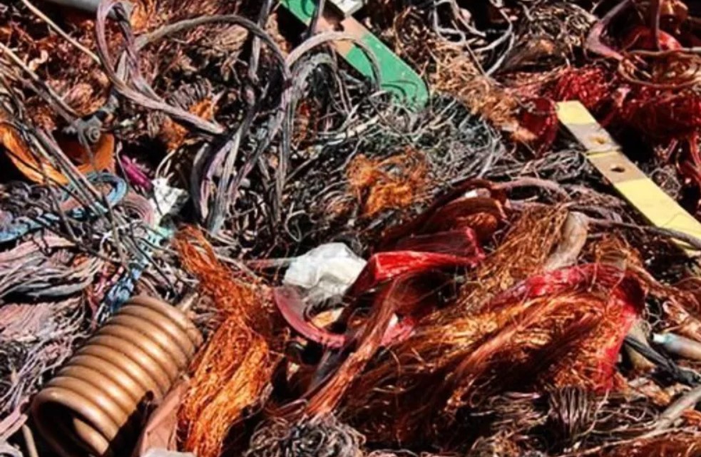 Лицензия на переработку черных и цветных металлов