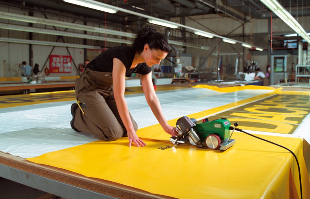 Производство мягких окон: технологический процесс и оборудование