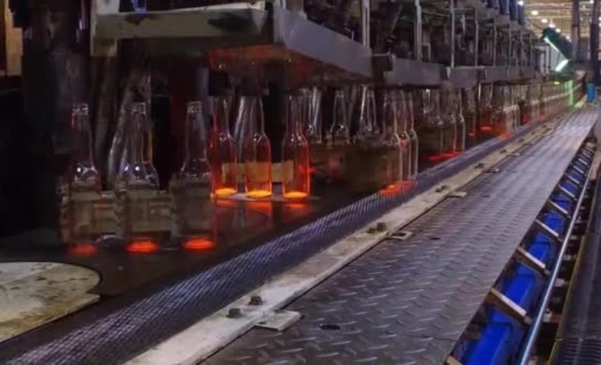 Производство стеклянных бутылок