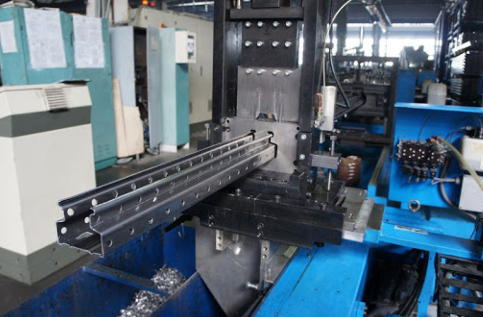 Производство металлических стеллажей