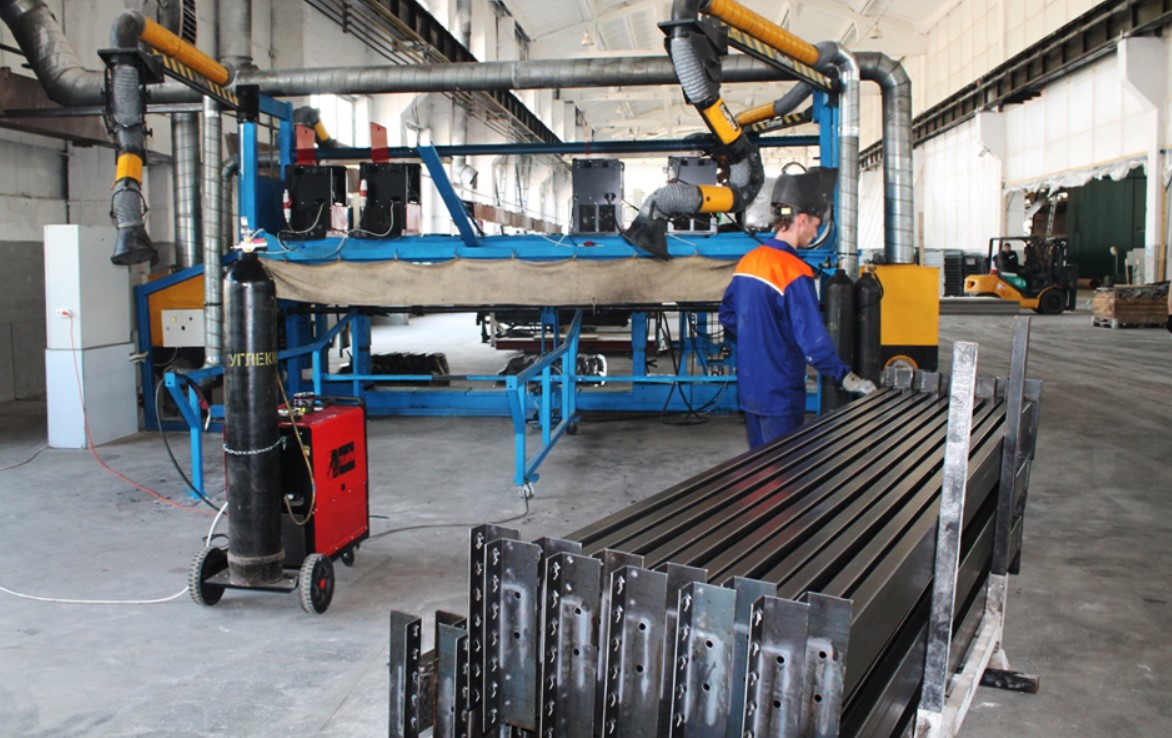 Производство металлических стеллажей