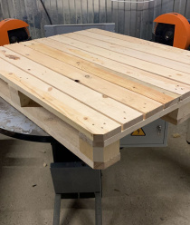 Поддоны новые