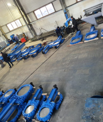 УралКомплектЭнергоМаш