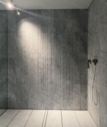 Инстоун Групп