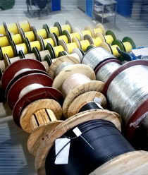 ЭКМ Холдинг