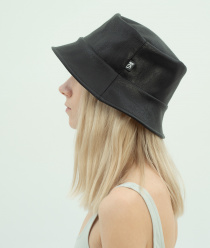 TÜLENEVA. Швейное производство.