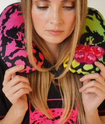 TÜLENEVA. Швейное производство.