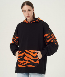 TÜLENEVA. Швейное производство.