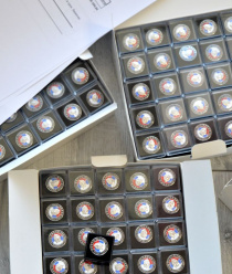 Значки на заказ