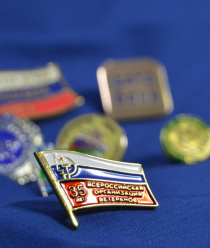 Значки на заказ