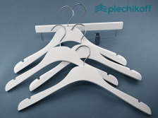 Вешалки-плечики из дерева с софт-тач покрытием PLECHIKOFF