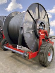 Транспортировщик шлангов прицепной