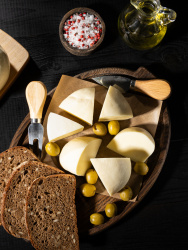 Сыр Сулугуни