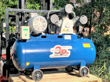 Компрессор поршневой воздушный