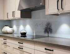 Кухонные фартуки (скинали) из закаленного стекла