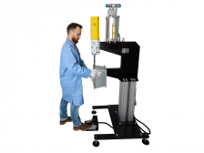 Пневмогидравлический стационарный пуклевочный пресс Press-Steel