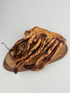 Кальмар щупальца горячего копчения
