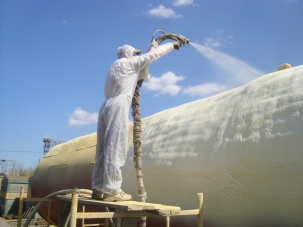 Напыляемый полиизоцианат