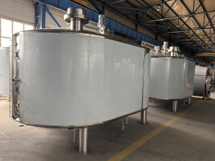 Творогоизготовитель вертикальный