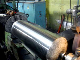 Восстановление деталей. Механизированная наплавка. Напыление металла. Сварка под флюсом.