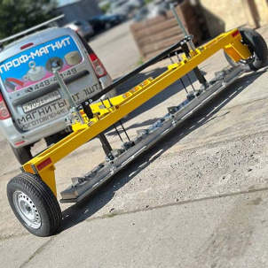 Магнитный подборщик - прицеп для дорожного полотна