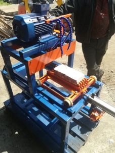 Станок отрезной Goliaf-ST350  по камню