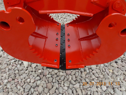 Грейферный захват для леса, камней, корней, мусора.