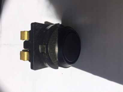 Кнопки, переключатели, лампочки