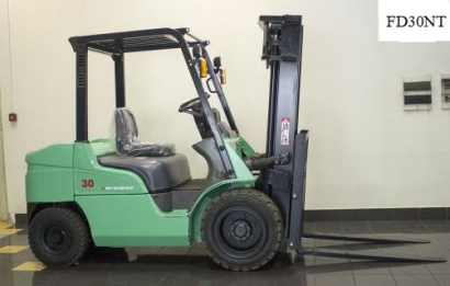 Продам вилочный погрузчик Mitsubishi FD30NT в Иркутске
