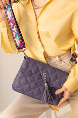 Сотрудничество: швейное производство полного цикла, специализируется на пошиве сумок из искусственной кожи