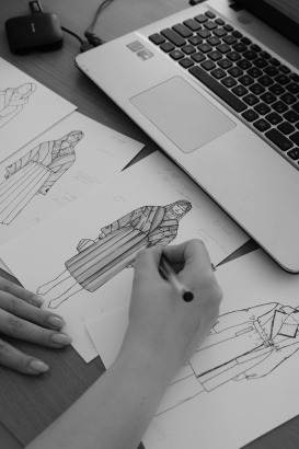 Швейное производство полного цикла, специализируется на пошиве одежды