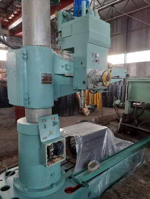 Радиально-сверлильный станок