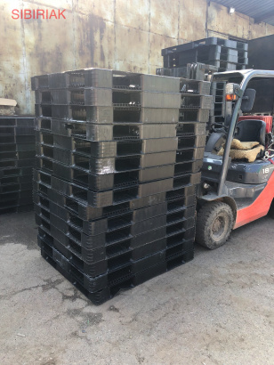 Пластиковые поддоны