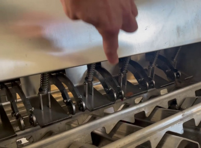 Линия для очистки лука Vega Onion Line Avtomat Н1500