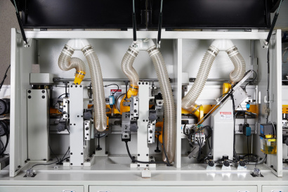 Кромкооблицовочный станок VELBERG MC365J