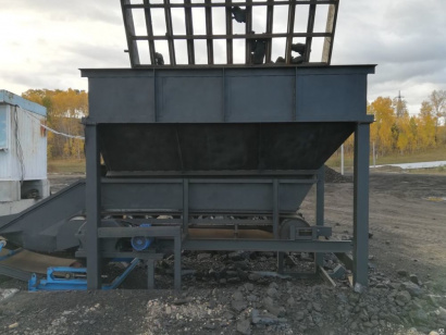 Промывочный комплекс Енисей-52 на базе инерционного грохота  ГИС-52 с конвейерами