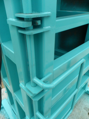 Пресс пакетировочный вертикальный Кубер-30ВМ Премиум