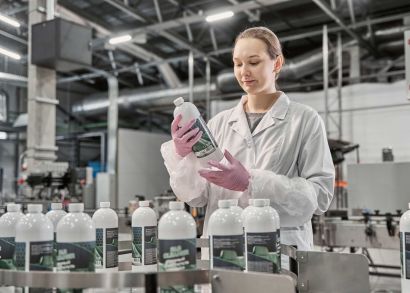 Полный цикл производства химии и косметики: от формулы до готовой партии