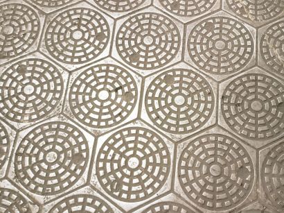 Плитка чугунная для промышленных полов