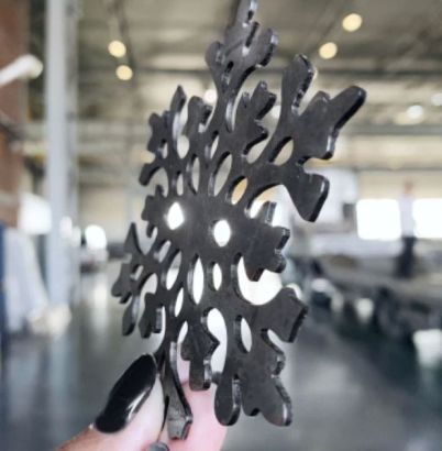 Лазерная резка листового металла