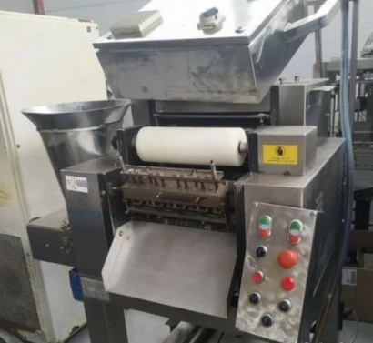 Пельменный аппарат Dominioni D320N, 2012 г., б/у в рабочем состоянии