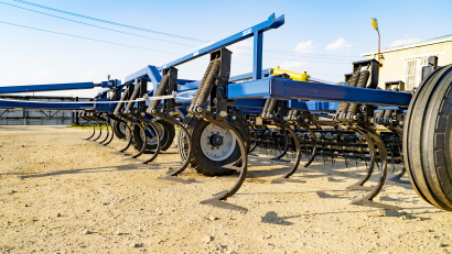 Культиватор КПК-8 с бороновальным и прикатывающим устройством