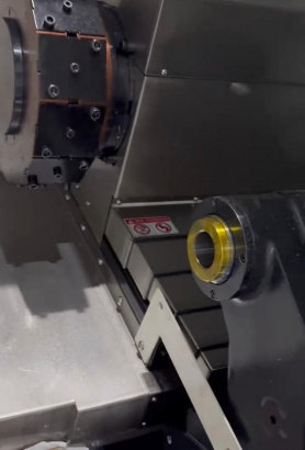 Токарно- фрезерный станок с ЧПУ