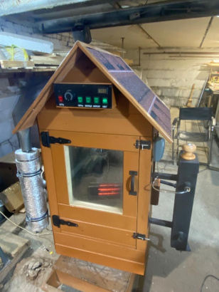 Деревянная экологически чистая коптильня