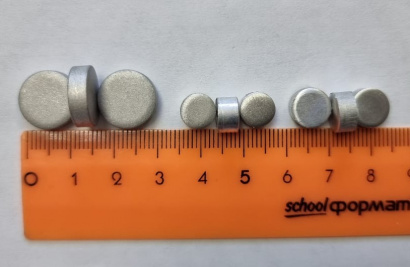 Первичный алюминий А7 в форме полосы, фракции, гранул